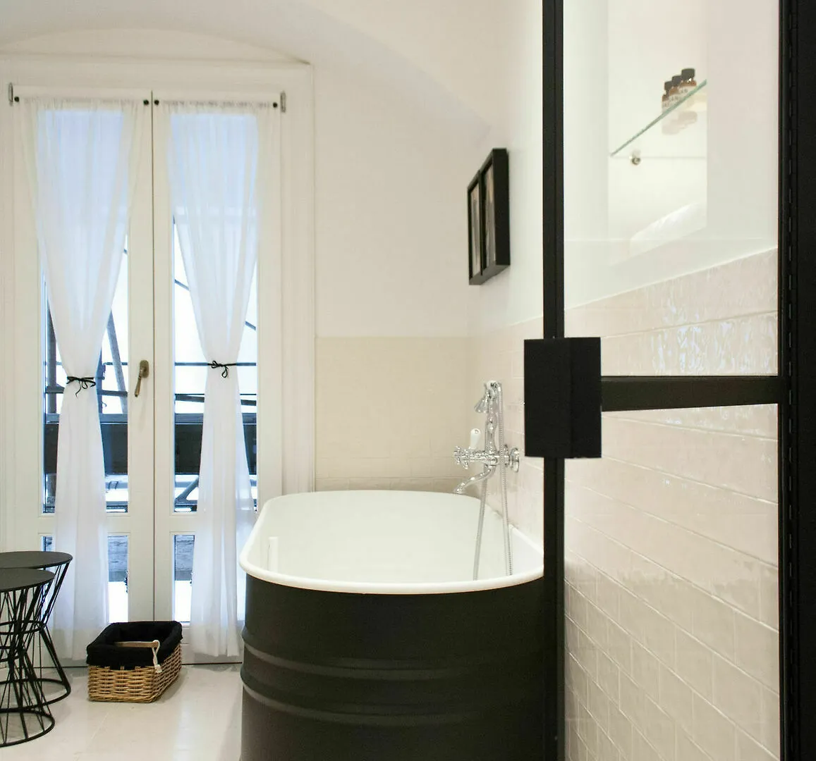 Pandenus Rooms Milano 2*,