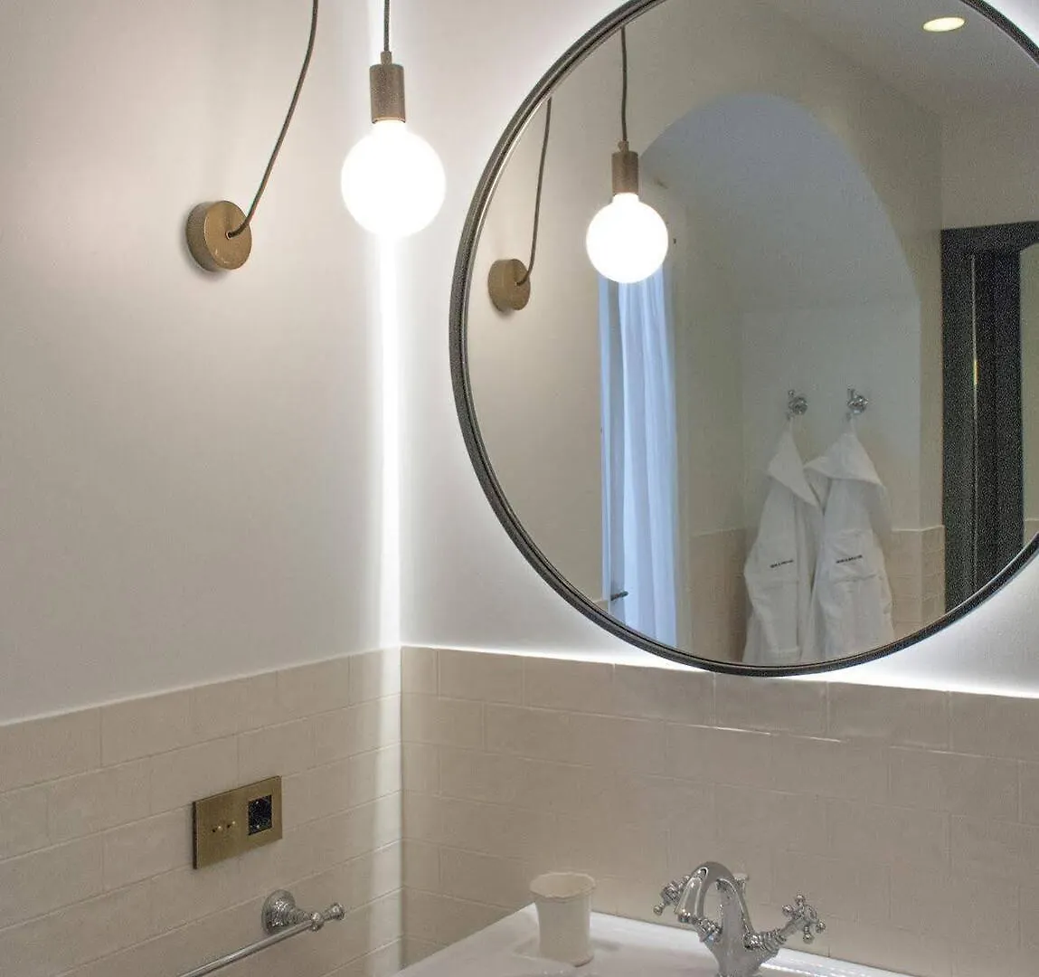 Pandenus Rooms Milano Italia